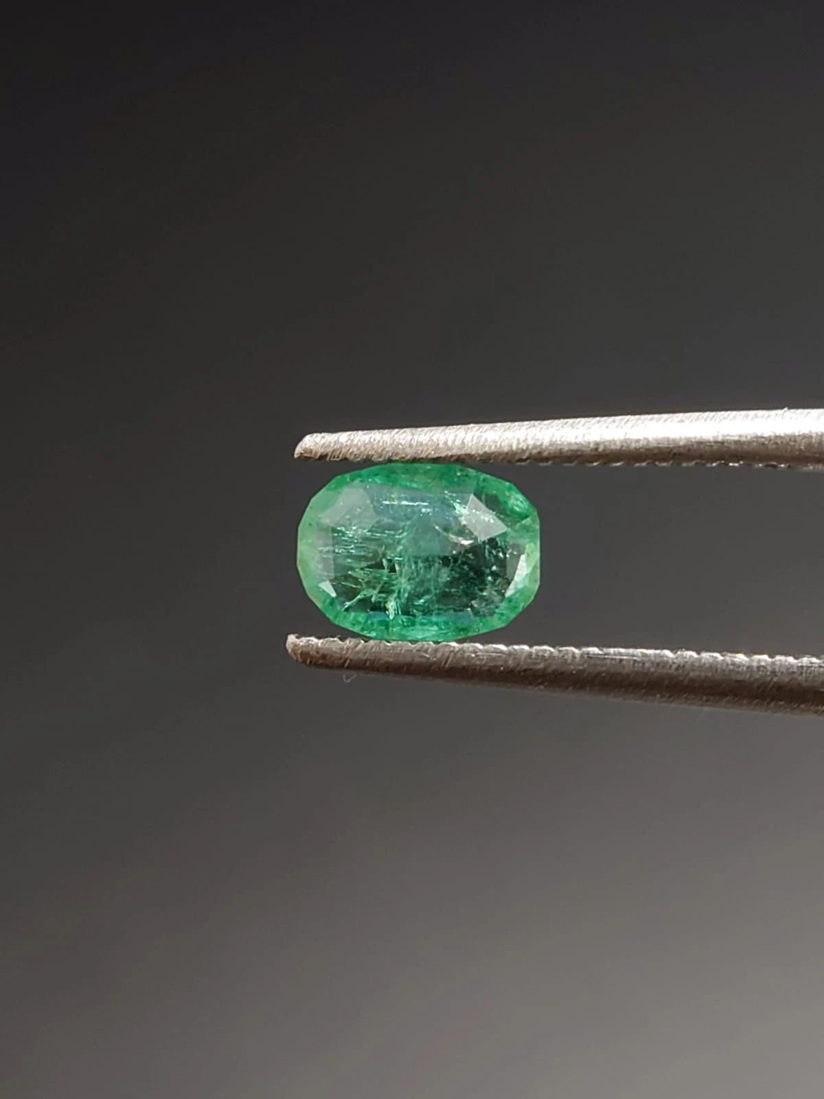 0.54ct Natural Emerald Oval Cut from Afghanistan — view 4